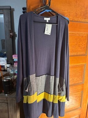 Open-Front Colorblock Cardigan in Navy, Gray & Yellow - Unbranded